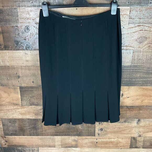 Carlisle Skirt Pleated Tulip Hem Black Back Zipper Clasp Closure Lined Women 14 - Picture 13 of 14